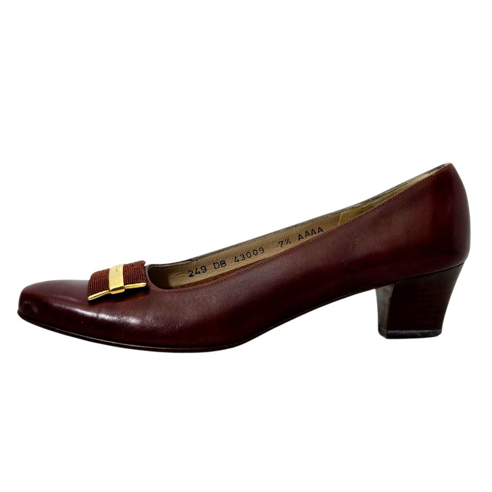 Salvatore Ferragamo Vara Bow Shoes Pumps Black Luxury Designer Size 7.5 AAAA 929